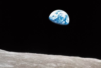 Dünya'nın İlk Fotoğrafı EarthRise! 