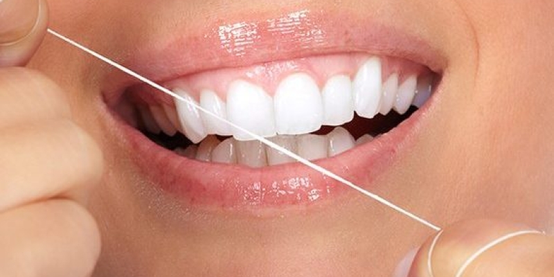 Ceviz Kabuğu İle Diş Taşı Temizliği Nasıl Yapılır? 