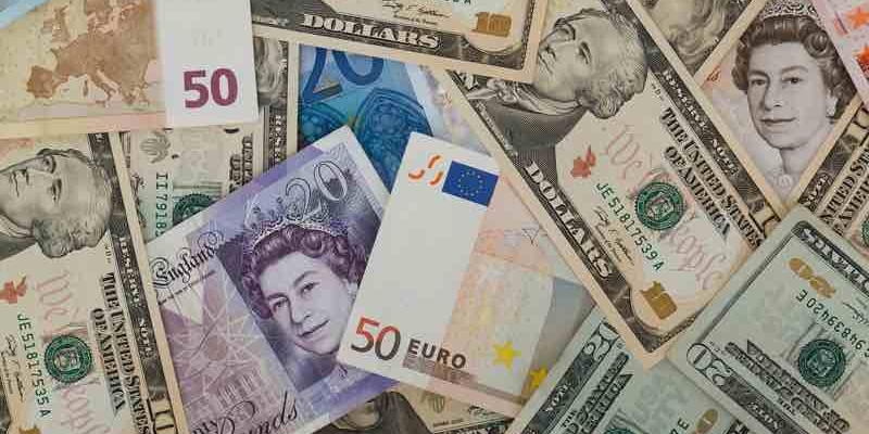 Dolar Euro Yılın En Yüksek Seviyesine Çıktı! 