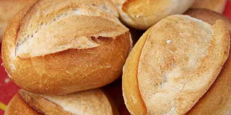 Evde Ucuza Ekmek Nasıl Yapılır? 