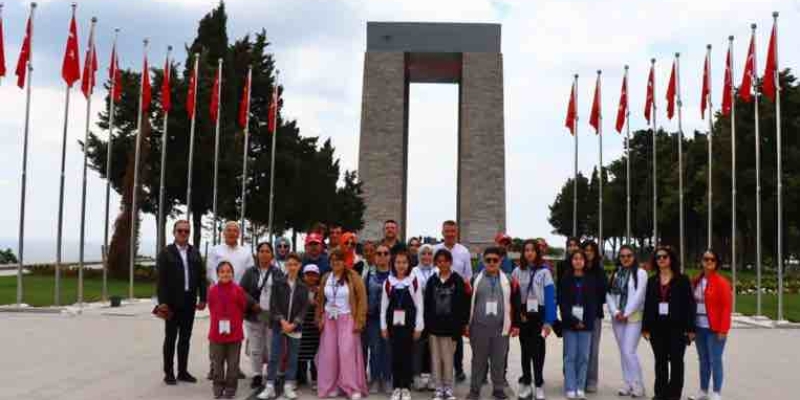 İzmir'in Şampiyon Öğrencileri! Sporda Elde Ettikleri Başarılarla Adlarından Söz Ettiriyorlar!