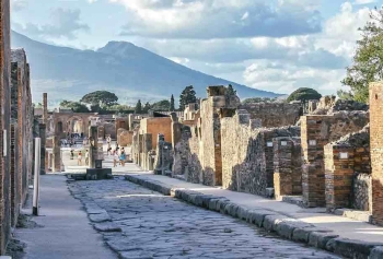 Pompei'de Yeni Buluş! Yeni Muhteşem Duvar Resimleri Ortaya Çıkarıldı!