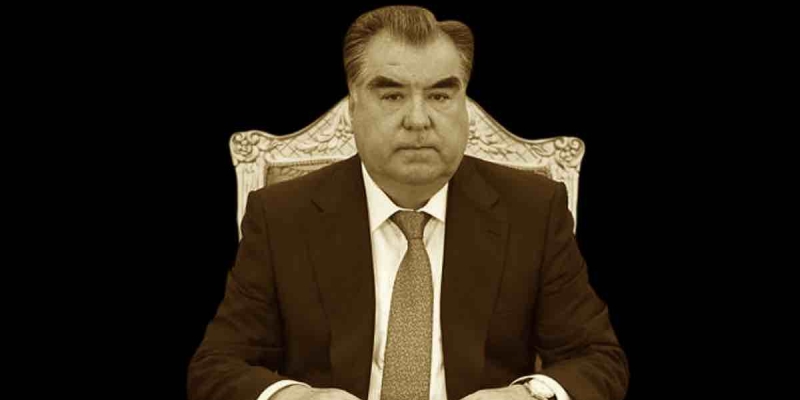 Tacikistan'da Halka Çağrı! 'Evinizde 2 Yıllık Erzak Depolayın!'