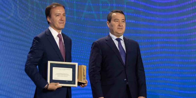 Kazakistan Cumhuriyeti Hükümetinden Nobel AFF'ye 'En İyi Yatırımcı' Ödülü! 
