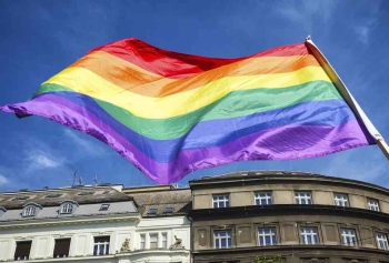 Yunanistan'da Eşcinsel Evlilik Yapmak Yasallaştı! Karara Tepkiler Geldi!