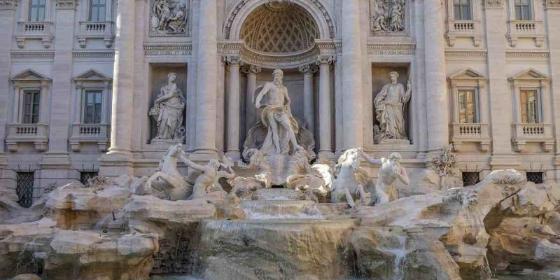 Roma'da 'Aşk Çeşmesi' Olarak Bilinen Trevi Çeşmesi'ne Atılan Dilek Paraları Ne Oluyor?