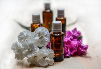 Aromaterapi Nedir? Ne İşe Yarar? Nasıl Uygulanır?