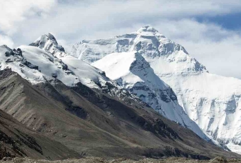 Everest'in Zirvesinde Deniz Canlısı Fosilleri Bulundu!