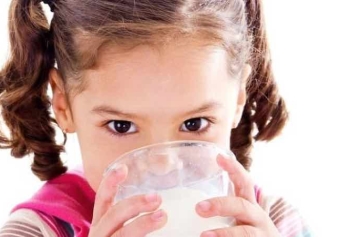 İnek Sütü Alerjisinde Keçi Sütü Kullanılır Mı? 