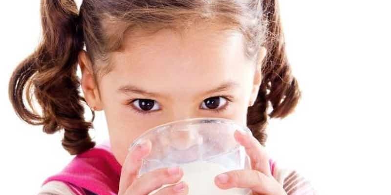 İnek Sütü Alerjisinde Keçi Sütü Kullanılır Mı? 