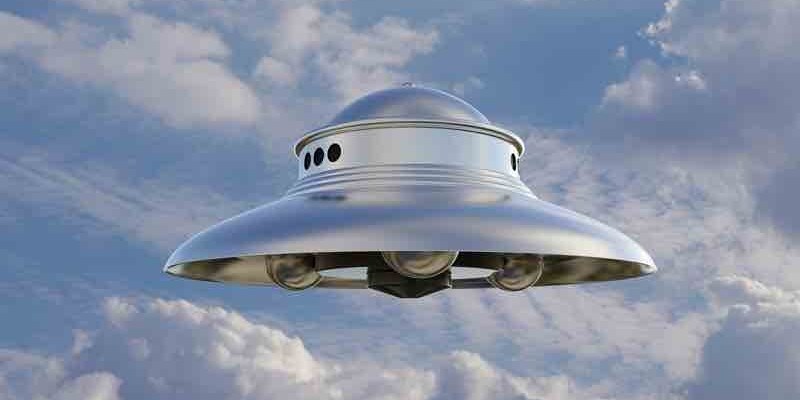 Uzaylılar Var Mı? NASA UFO'ların Varlığını Kabul Etti!