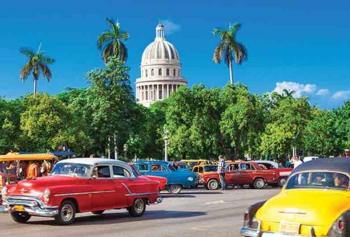 Yağmur Arat Küba'nın Sokak Lezzetlerini Tattı! 