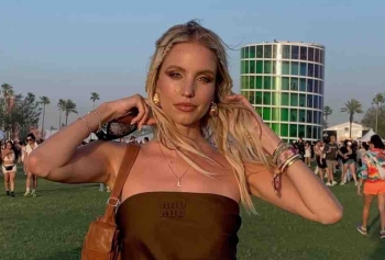 Leonie Hanne'nin Coachella Tarzı Beğeni Topladı! 'En İyisi!' 
