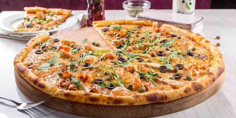 İdil Yazar'dan Özel Günler İçin Pizza Tarifi! 