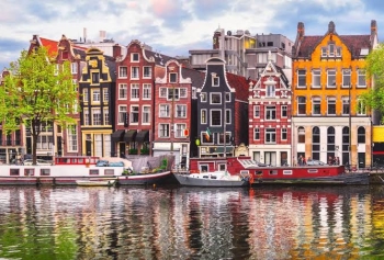 Ebru Karaduman Amsterdam'da Neler Yaşadı? 
