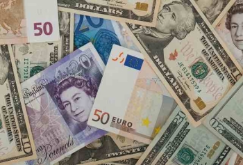 Yüksel Okşak'tan Dikkat Çeken Dolar Ve Euro Analizi! Neden Önce Düşüp Sonra Yükseldi? 