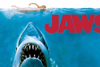 'Jaws' Filminin Afiş Tasarımcısı Roger Kastel 91 Yaşında Vefat Etti! 