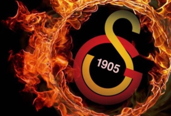 Galatasaray'da Burak Elmas Neşteri Vuruyor! 9 İsimle Yollar Ayrılacak! 