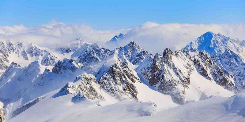 Alpler'deki Kayak Merkezleri Karın Düşmesiyle Açıldı! 
