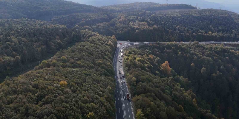 Bolu Dağı Tüneli’nde yapılan çalışmalar kara yolundaki trafiği artırdı