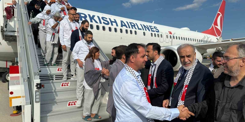 Özgürlük Filosu’ndaki 94 aktivist Türkiye’ye getirildi