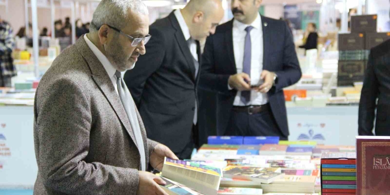 Çorum’da kitap şöleni başladı: 12. Kitap ve Kültür Günleri kapılarını açtı