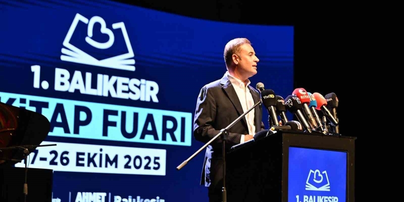 1.Balıkesir Kitap Fuarı coşkuyla açıldı