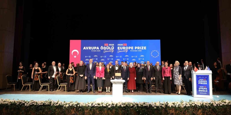 Avrupa Ödülü sanatla kutlandı