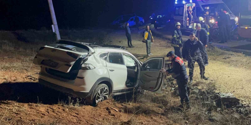 Çocuk sürücünün kullandığı otomobil şarampole uçtu: 1 ölü, 4 yaralı