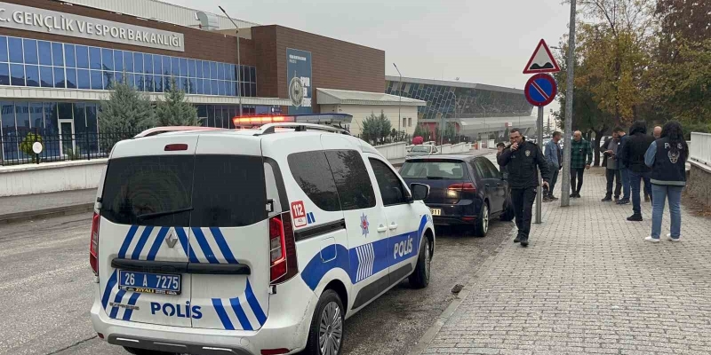 Önce sürücüyü vurdu sonra kendini ihbar etti