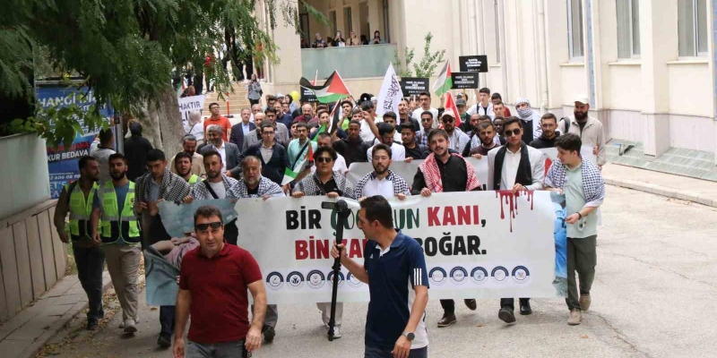 NEÜ öğrencileri, Gazze için tek yürek oldu