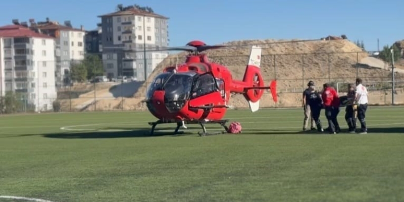 Malatya’da 77 yaşındaki hastaya hava ambulansıyla zamanında müdahale