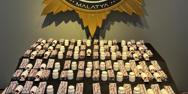 Malatya’da 7 bin 881 adet uyuşturucu hap ele geçirildi, 2 kişi tutuklandı