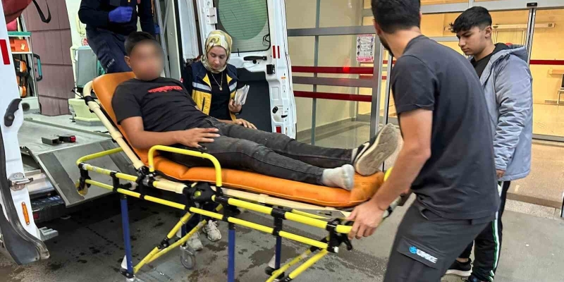 Elektrikli bisiklet ile motosiklet çarpıştı: 1 yaralı