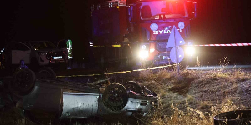 Nevşehir’de otomobil tarlaya uçtu: 2 ölü, 1 yaralı