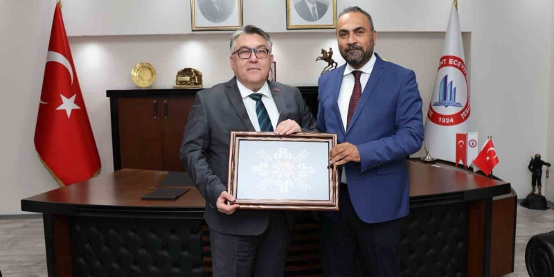 BARÜ Rektörü Akkaya’dan Rektör Özölçer’e nezaket ziyareti