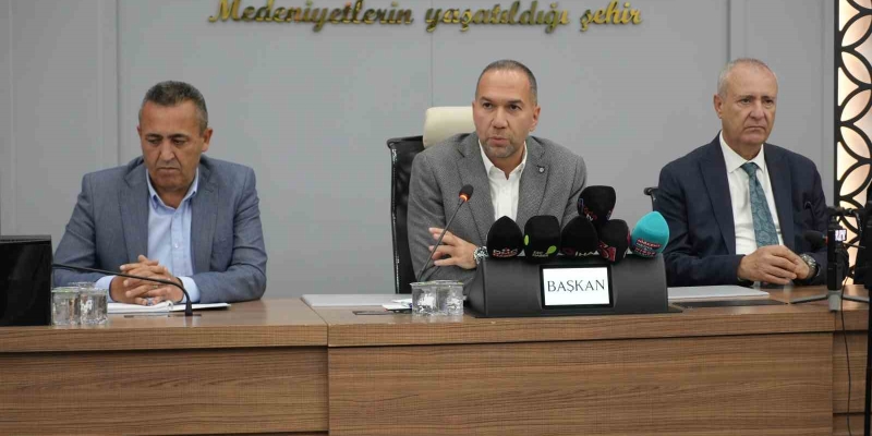 Niğde’de 20 yıllık trafik hayali gerçek oldu: Tek yön dönemi başladı