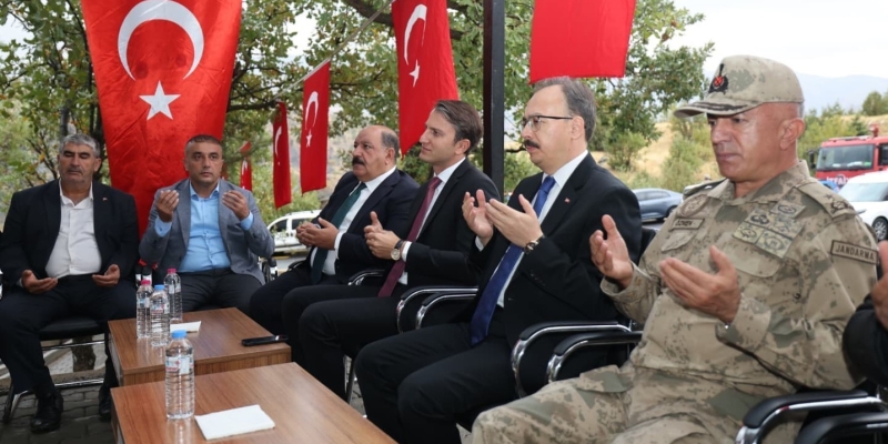 Baykan’da derince köyü şehitleri dualarla anıldı