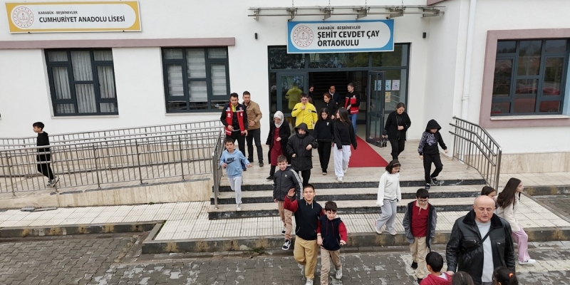 Karabük’teki okullarda eş zamanlı deprem tatbikatı