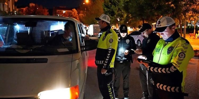 Abartı egzoz ve modifiyeli araçlara denetim