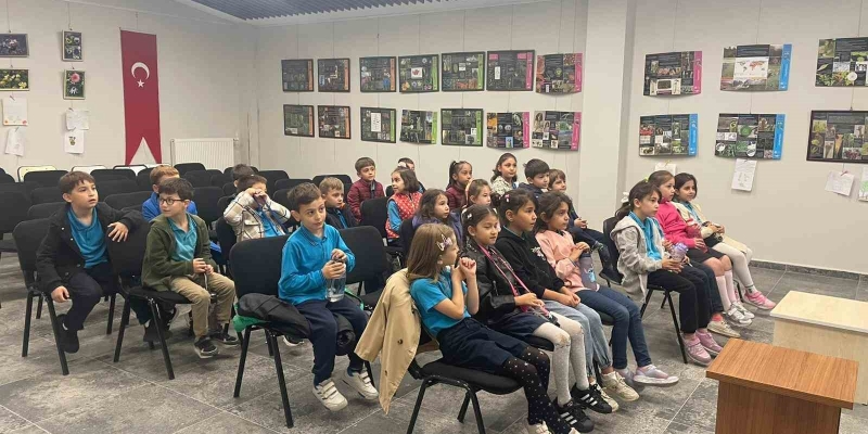 İlkokul öğrencileri botanik bahçesini ziyaret etti