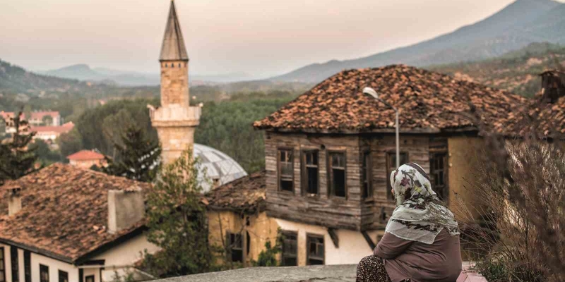 Özel bireylerin kapısını çaldılar, gönüllerine dokundular