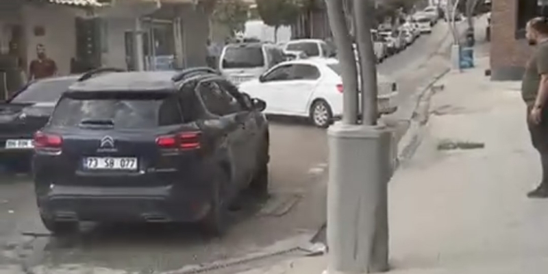 Trafikte tartıştığı şahsı aracıyla ezdi