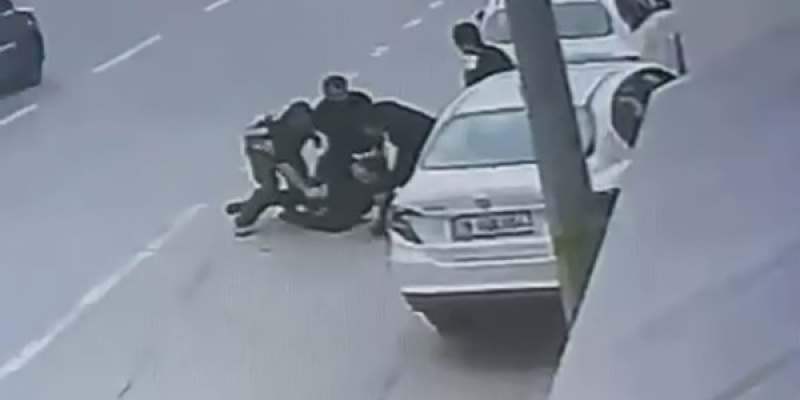 Drift atarken yakalandı, sonrasında yaptıkları pes dedirtti