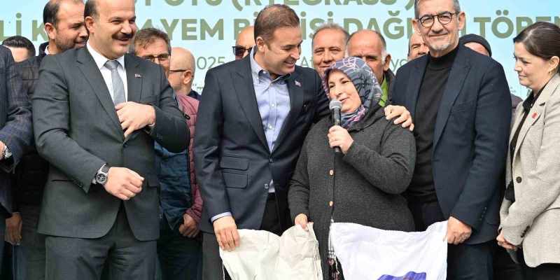 Balıkesir Büyükşehir’in çiftçiye desteği sürüyor