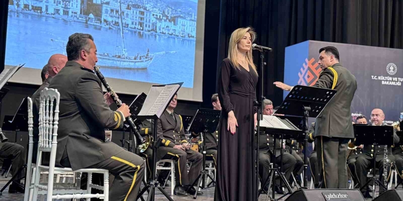 TSK Armoni Mızıkası Komutanlığı Mardin’de konser verdi