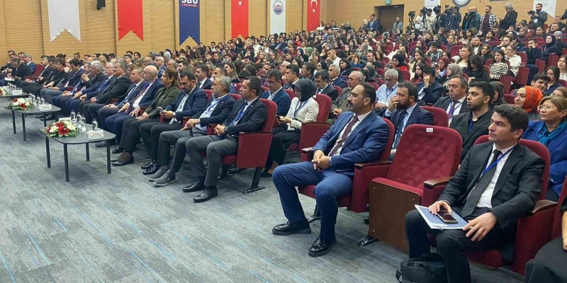 Bakan Işıkhan: "Sağlıklı ve güvenli bir çalışma hayatını tesis etme kararlılığımızı sürdüreceğiz"