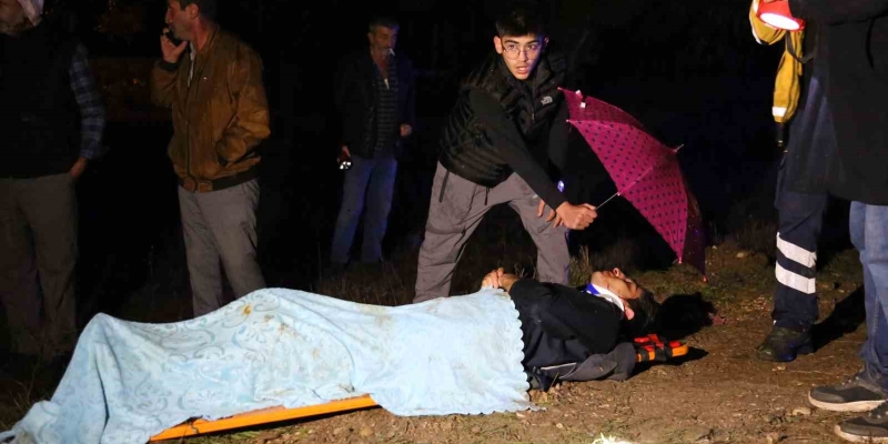 Kastamonu’da tur midibüsü devrildi: 24 kişi yaralandı