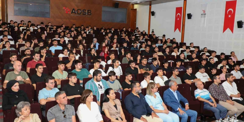 AOSB Başkanı Sütcü," Başarı, sürekli öğrenmek ve kendini geliştirmekten geçer"