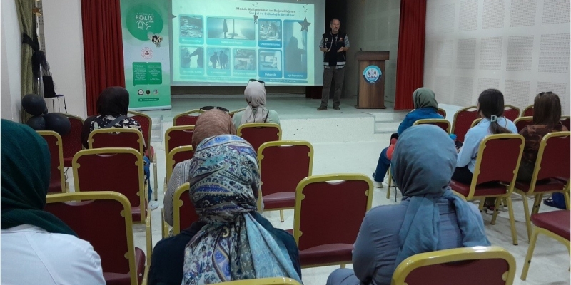 Niğde’de uyuşturucuyla mücadele kapsamında 1719 vatandaşa eğitim verildi